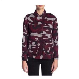 ROMEO + JULIET COUTURE Camo Button‎ Front Jacket Fall Essential Everyday Casual